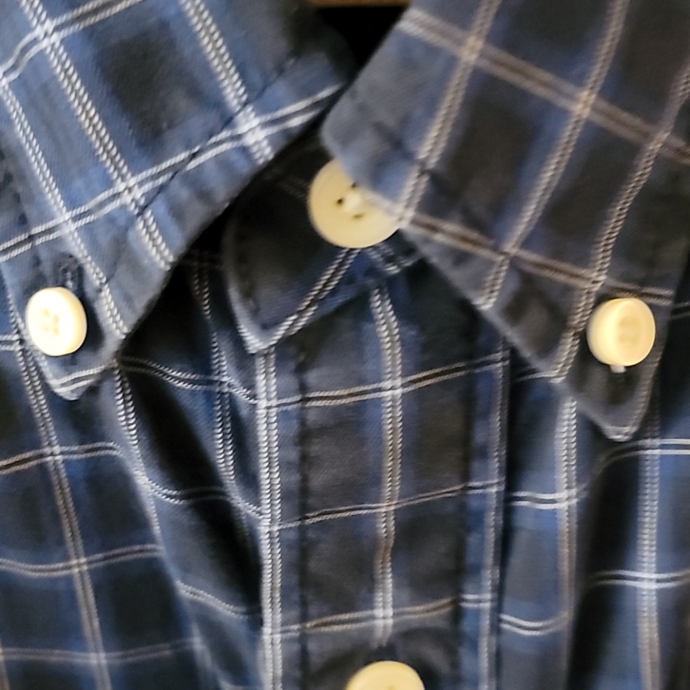 Abercrombie & Fitch Button Down Size L - Picture 2 of 7